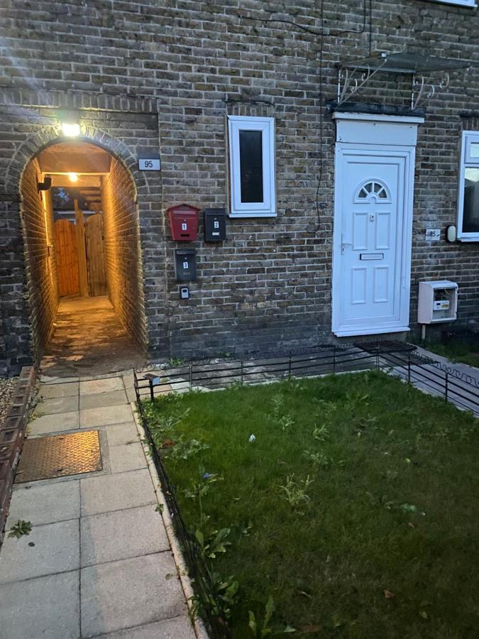 Grangemill Garden Annex Apartment London Luaran gambar